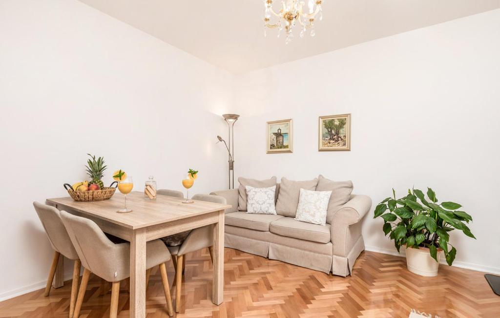 Sunset Apartment With Sea View Повляна Экстерьер фото