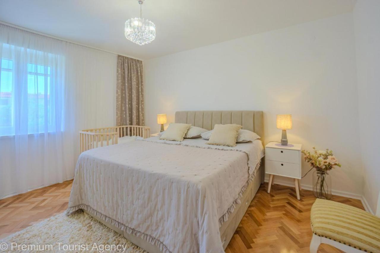 Sunset Apartment With Sea View Повляна Экстерьер фото