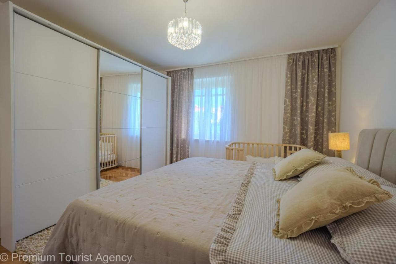 Sunset Apartment With Sea View Повляна Экстерьер фото