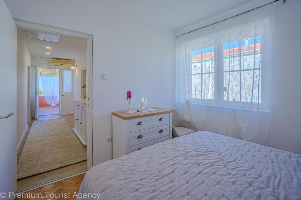 Sunset Apartment With Sea View Повляна Экстерьер фото